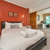 Отель QV Luxury Sea View Apartment - 581, фото 4