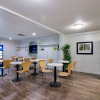 Отель Motel 6 Kerrobert, SK, фото 10