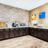 Отель Comfort Inn & Suites, фото 19