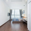 Отель Laze Apartment SAIGON Vinhomes Central Park, фото 2
