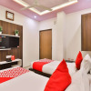Отель OYO 22374 Hotel Navjivan, фото 2