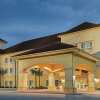 Отель La Quinta Inn & Suites by Wyndham Mobile Satsuma / Saraland, фото 1