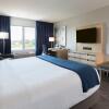 Отель Holiday Inn Express Quebec City - Sainte Foy, an IHG Hotel, фото 35