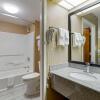 Отель SureStay Hotel by Best Western Lenoir City, фото 40