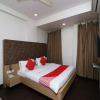 Отель OYO 22315 Hotel Rajdoot Gaurav, фото 13