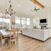 Отель Modern Farmhouse w/ Large Deck, Lake Travis Views! в Лейксайд