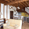 Отель House with 2 Bedrooms in Bayeux, with Pool Access, Enclosed Garden And Wifi, фото 4