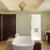 Отель Ajman Saray, a Luxury Collection Resort, Ajman, фото 12