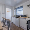 Отель Newly Renovated 2-Bed Home in Newport, фото 13
