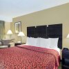 Отель Days Inn & Suites by Wyndham Columbia Airport, фото 13