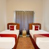 Отель SUPER OYO 91618 Hotel Nawangwulan, фото 12