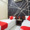 Отель JR Hotel By Oyo Rooms, фото 6