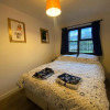 Отель Lovely 3 bed ground floor flat with free parking, фото 3