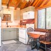 Отель 7290 4th Ave Cabin, фото 6
