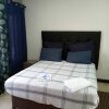 Отель Bedroomed Fully Furnished Apartment Near East Park Mall, фото 3