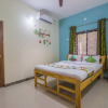 Отель OYO 19350 Home Spacious 1BHK Candolim, фото 6