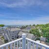Отель Splendid Provincetown Penthouse Apartment w/ Deck!, фото 1