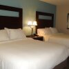 Отель Holiday Inn Express Kansas City-Bonner Springs, an IHG Hotel, фото 24