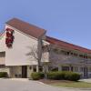 Отель Red Roof Inn Detroit - Roseville/ St Clair Shores в Розвилле