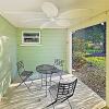 Отель Tropical Oasis - 3 Minutes To Beach Home, фото 18