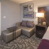 Отель La Quinta Inn & Suites by Wyndham San Jose Airport, фото 6