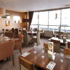 Отель Premier Inn London Gatwick Airport, фото 8