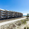 Отель Sugar Beach Condominiums, фото 1