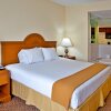 Отель Holiday Inn Express Hotel & Suites Spring Hill, an IHG Hotel, фото 4