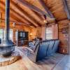 Отель Lincoln Log Cabin - Three Bedroom Cabin with Hot Tub, фото 2