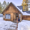 Отель Warm Truckee Cabin on Northstar Shuttle Route, фото 1