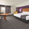Отель La Quinta Inn & Suites Westport, фото 24