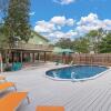 Отель Zula Beach Vacation Home, Sleeps 16, Private Heated Pool, 4min Walk To The Beach, Pets Welcome, Fenc, фото 4