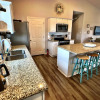 Отель A Silver Lining - 4 Br Home, фото 7