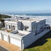 Отель Hermanus Beachfront Lodge, фото 34