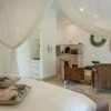 Отель Pristine Deluxe Room With Kitchen and Pool - 2147, фото 9