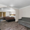Отель SureStay Plus by Best Western Benbrook Fort Worth, фото 4