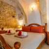 Отель Studio w Courtyard in a Traditional Country Home, фото 15