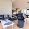 Отель 6 Person Holiday Home in Hojslev, фото 9