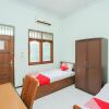 Отель OYO 1439 Gang Guest Homestay Syariah, фото 9