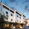 Отель Lijiang Gemmer Hotel, фото 26