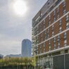 Отель Spacious Apartment With Stunning View of Paris la Défense Fits up to 8 в Нантере