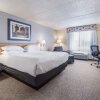 Отель Red Lion Inn & Suites Goodyear Phoenix, фото 23