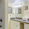Отель Summit by Condo-World, фото 10