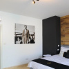 Отель Comfortable Home With hot tub and Communal Pool, фото 1