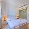 Отель Classy 1-Bedroom Apartment in Ancient Sands with Pool View, фото 6