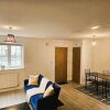 Отель Impeccable 2-bed House in Basildon, фото 7
