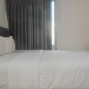 Отель Strategic And Minimalist 2Br At Bassura City Apartment, фото 3
