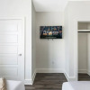 Отель Spacious Luxury: 4BR Condo Moments from French Quarter, фото 2