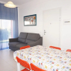 Отель Relaxing Holidays by the Beach - Flat With Garden, фото 2