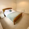 Отель Spacious Two Bed Apartment in Poole, фото 10